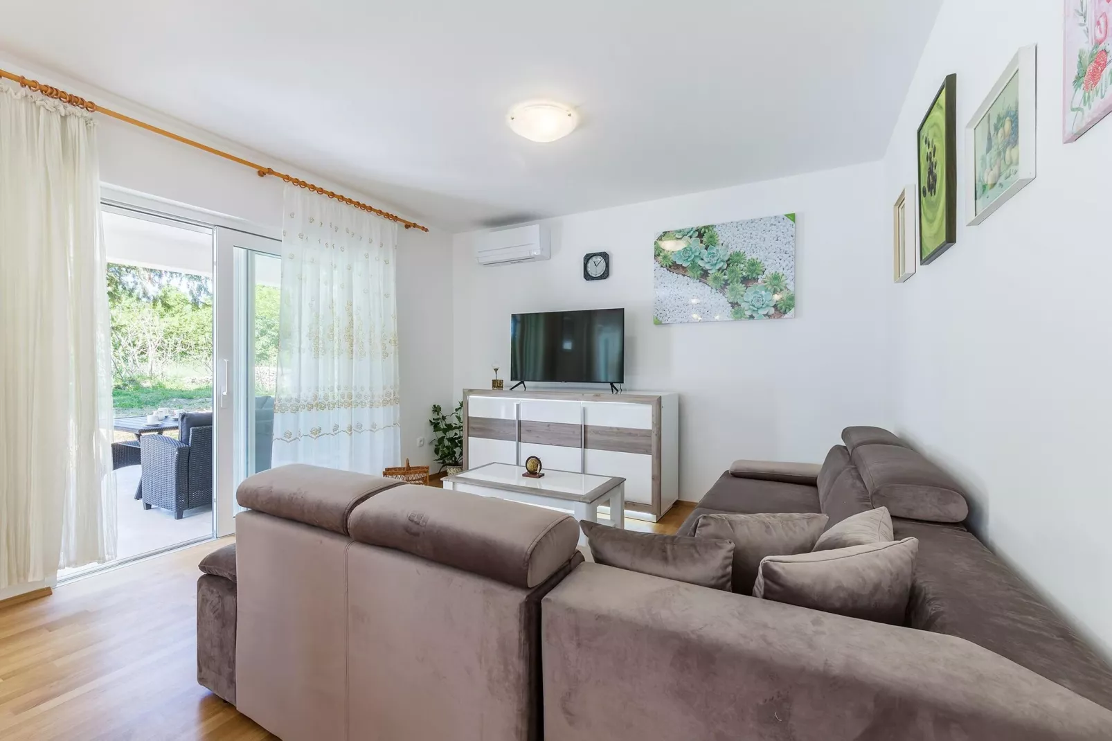 Villa Anna-Living room