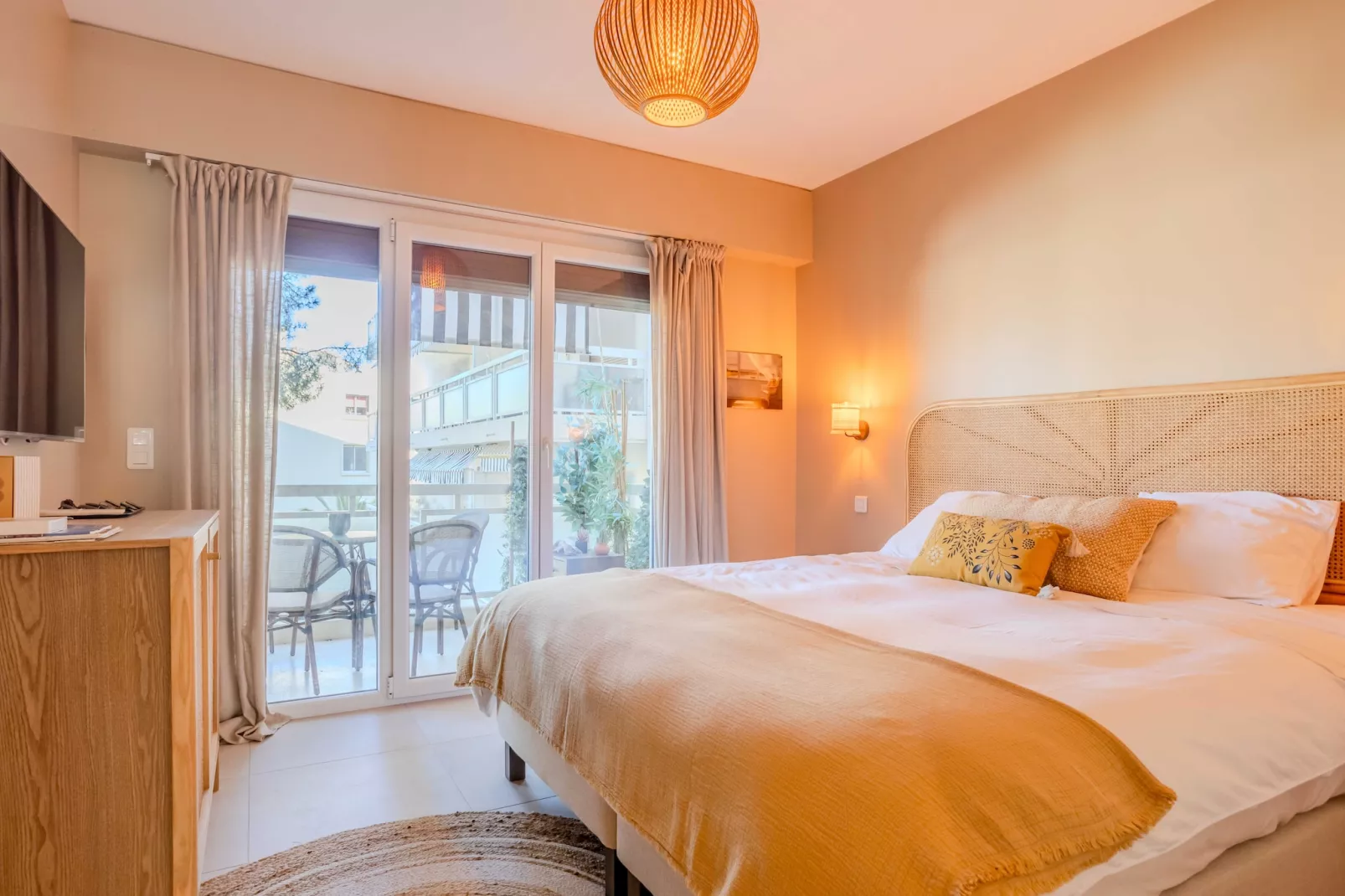 MB-2-PINS-M-Untagged