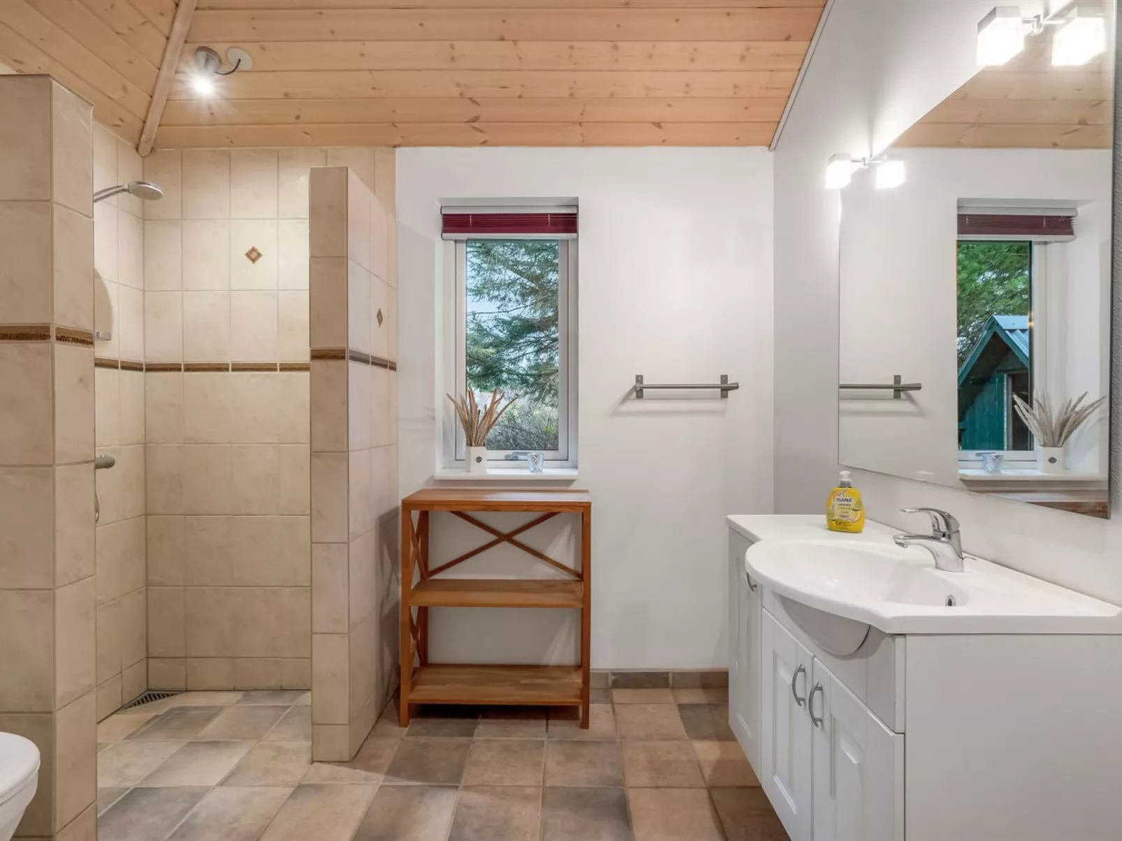 "Nele" - 1.4km from the sea-Inside