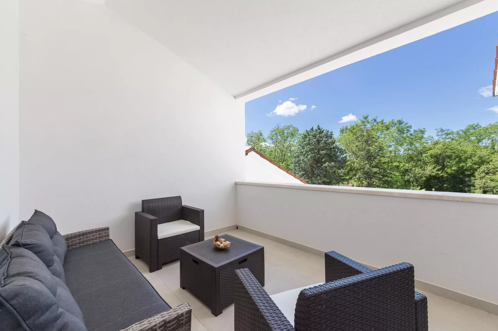 Villa Anna-Terrace balcony
