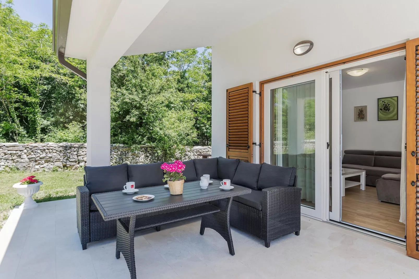 Villa Anna-Terrace balcony