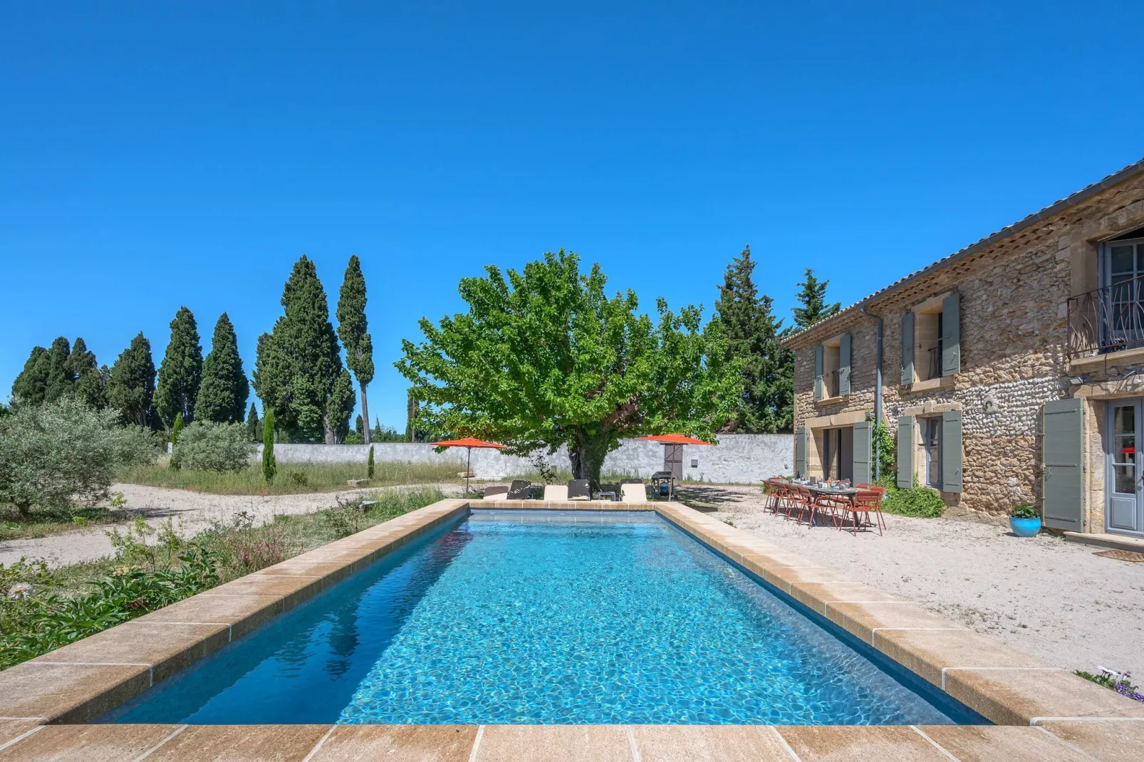 Mas du Mûrier-Piscine
