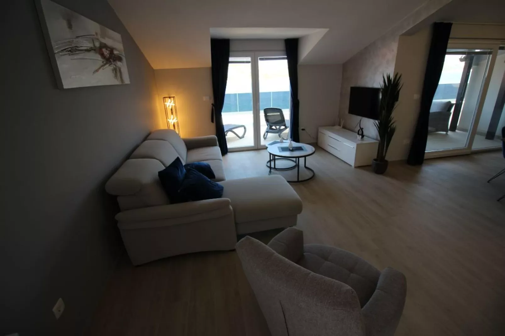 Penthouse - Typ 6plus2-Salon