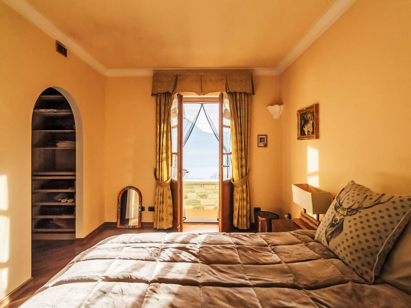 Casa Muschialli-Inside