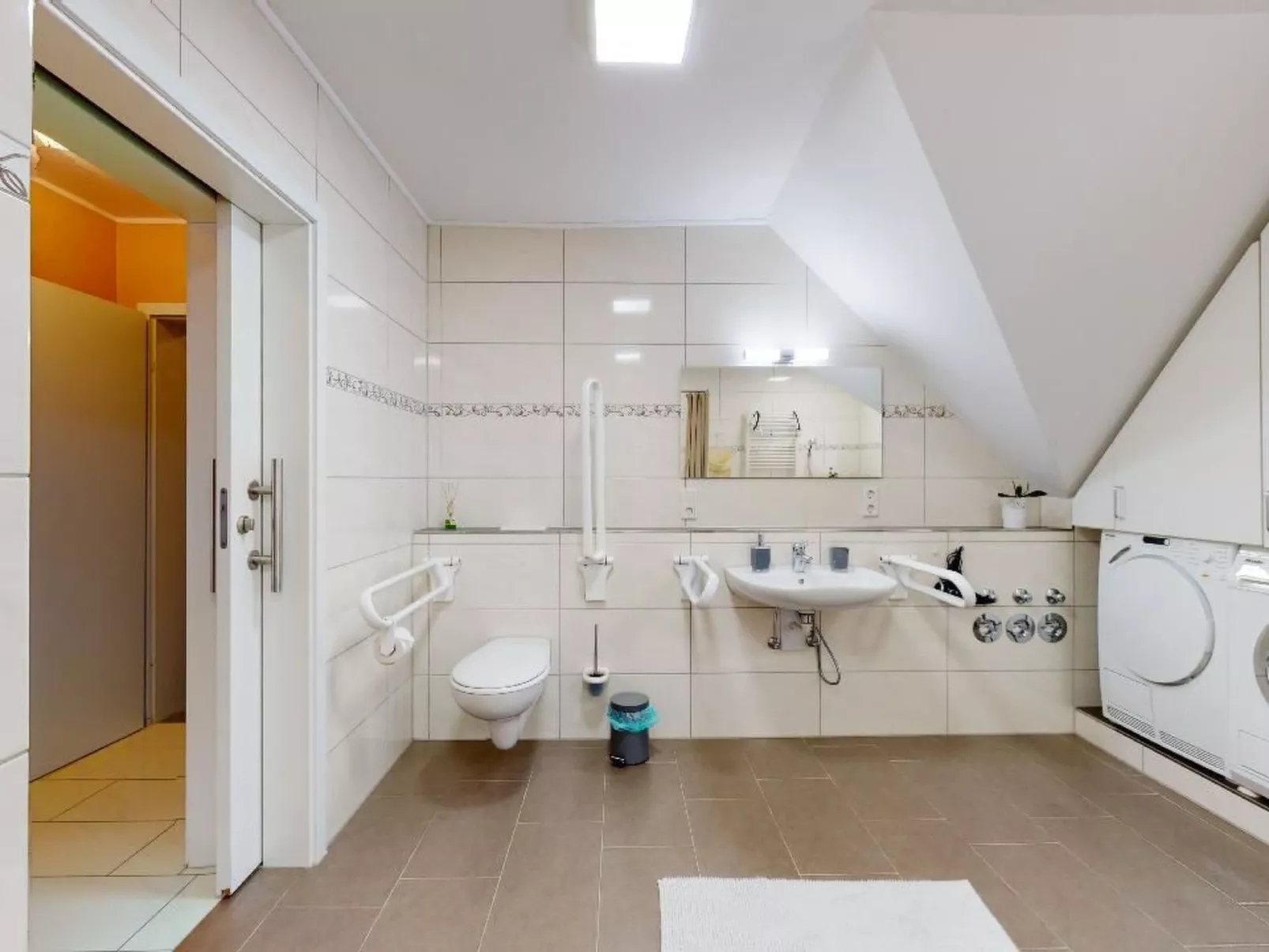 Helle Familienfreundliche Barrierefreie Wohnung - Image-tags.info