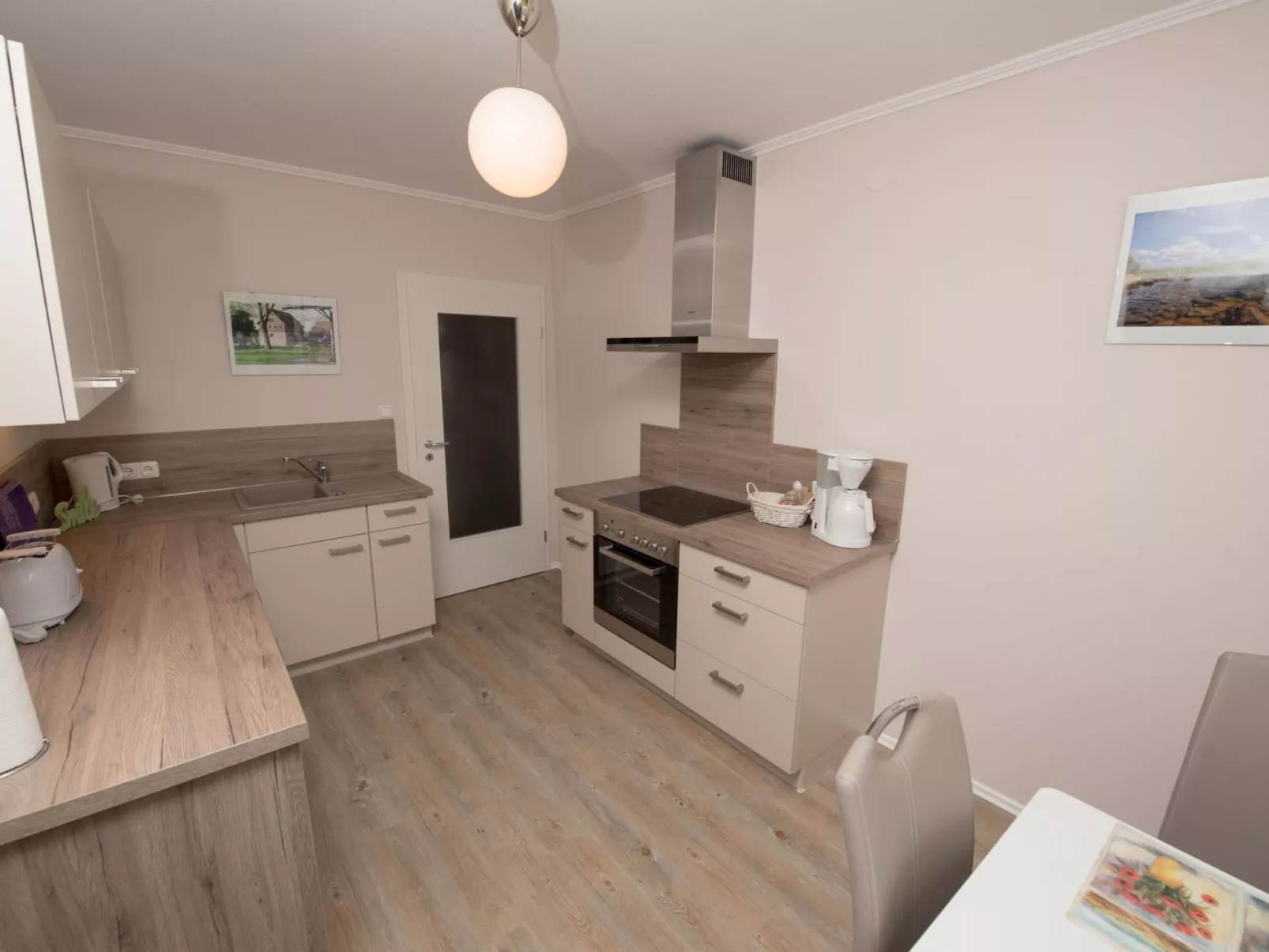 Große Wohnung in Bodenwerder mit Garten, Terrasse und gemeinsamem Pool - Image-tags.info