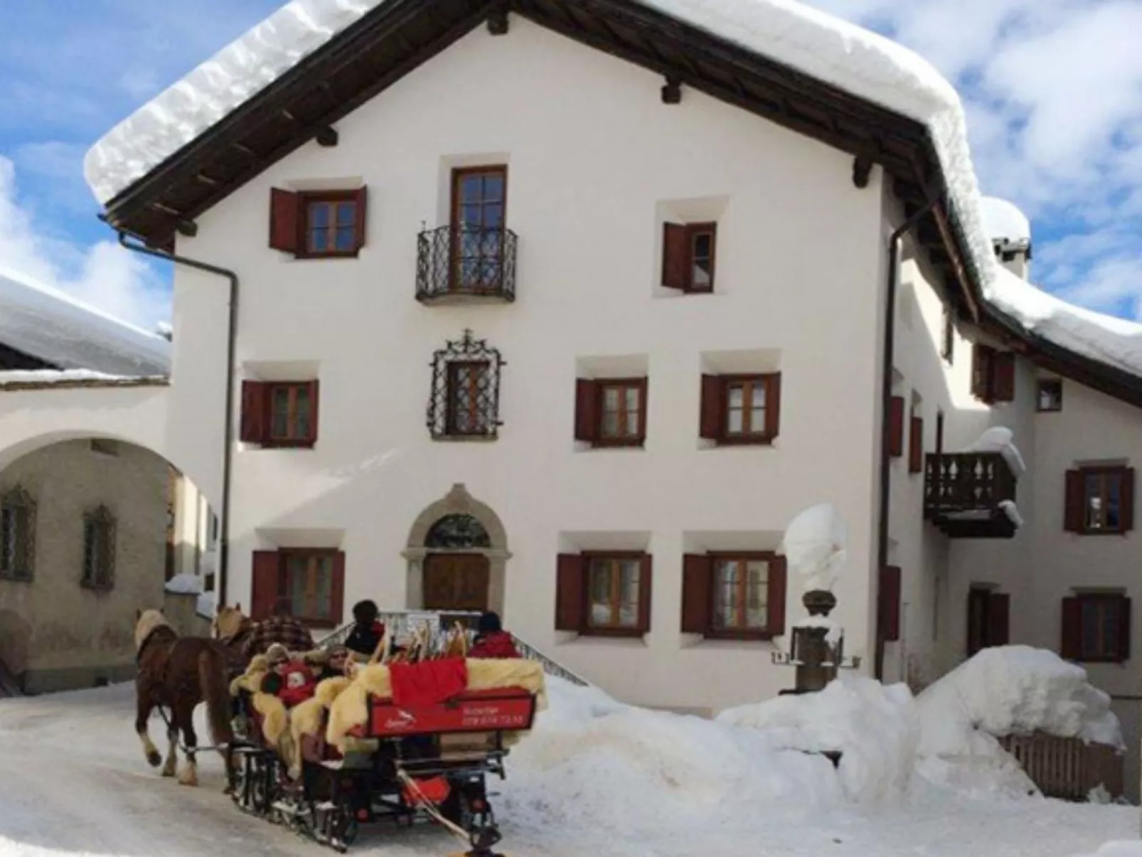 Chesa Michel Muragl - Draußen