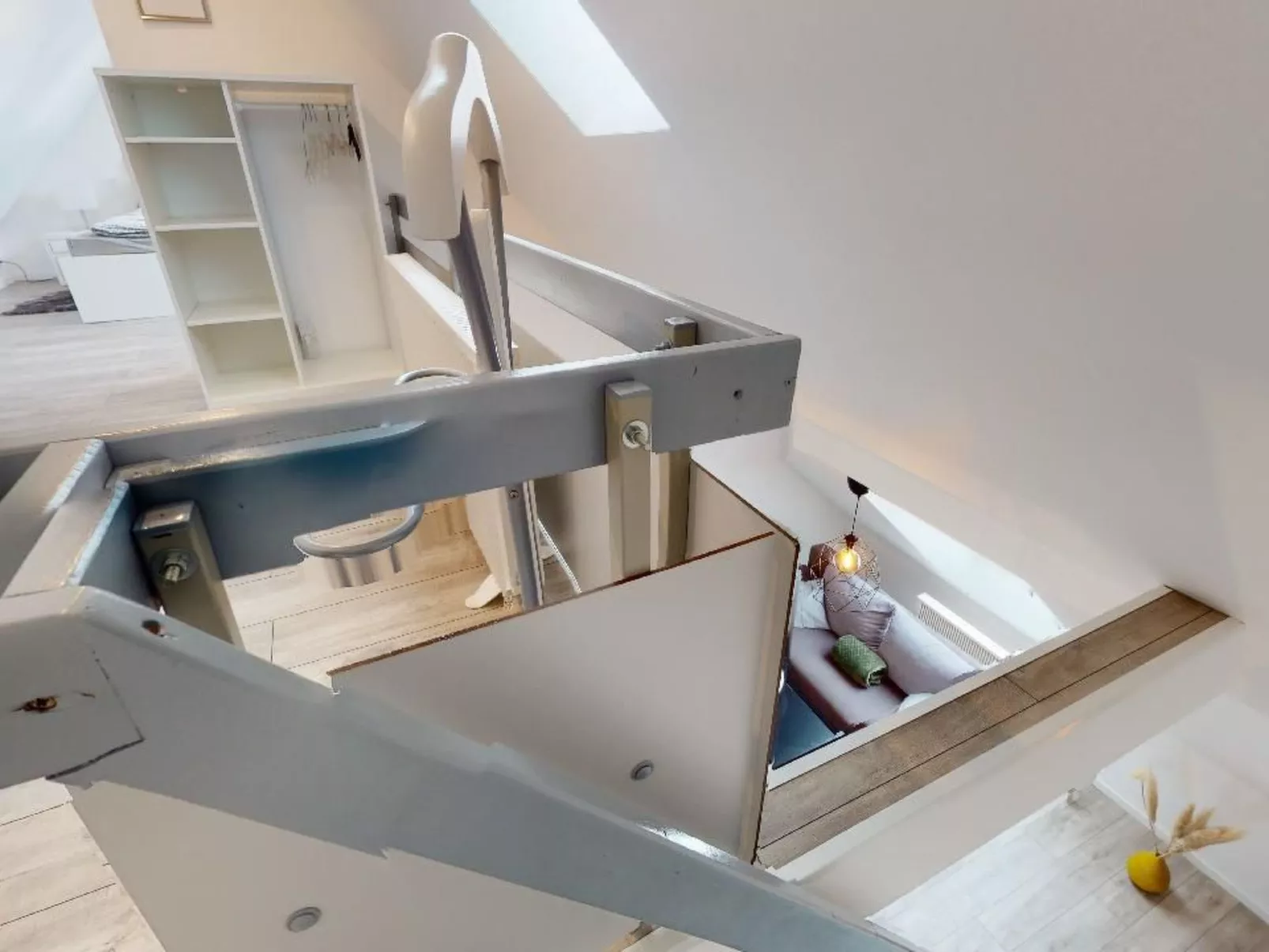 Urgemütliche Maisonnette Wohnung mit Klimaanlage - Image-tags.info