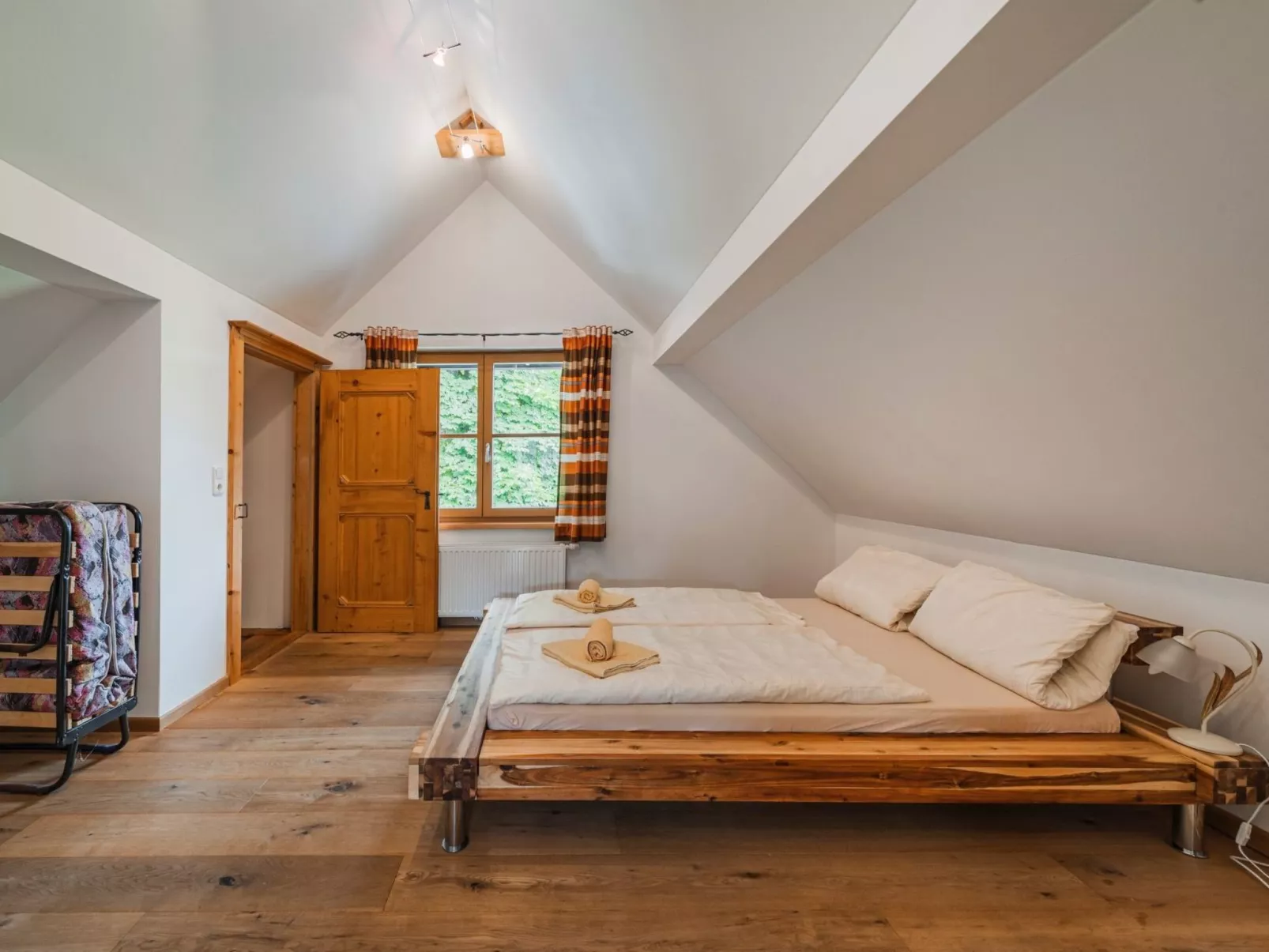 DC. Goisern - Image-tags.info