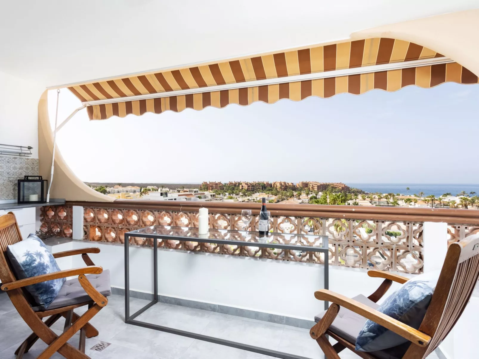 Wohnung in Palm-Mar und Panoramablick - Image-tags.info