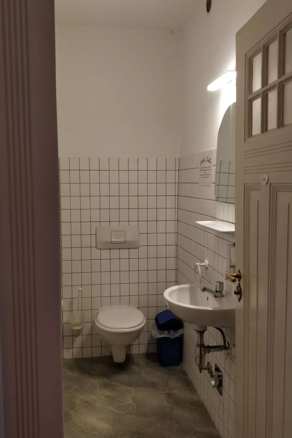 Wohnung in einem historischen Gebäude mit Balkon und Blick auf die Mosel - Image-tags.info