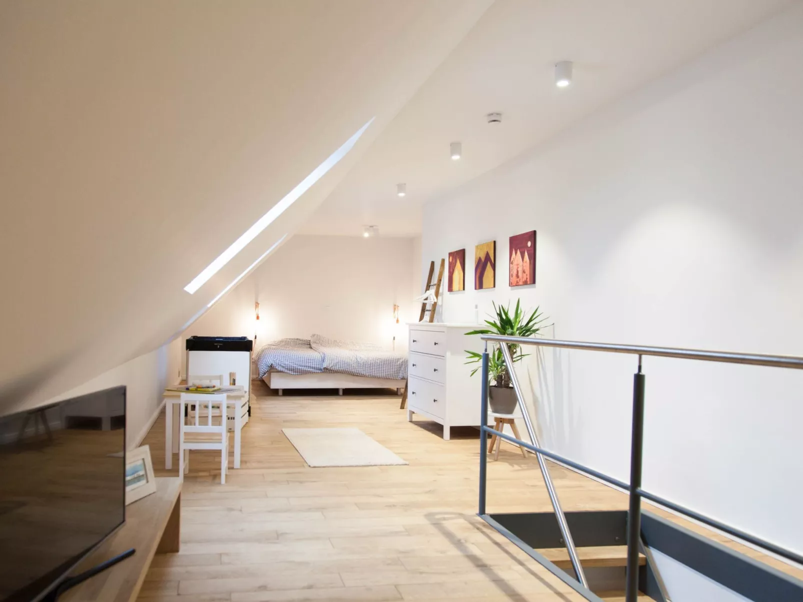 Hochwertige, helle FeWo mit Meerblick am Deich - Image-tags.info