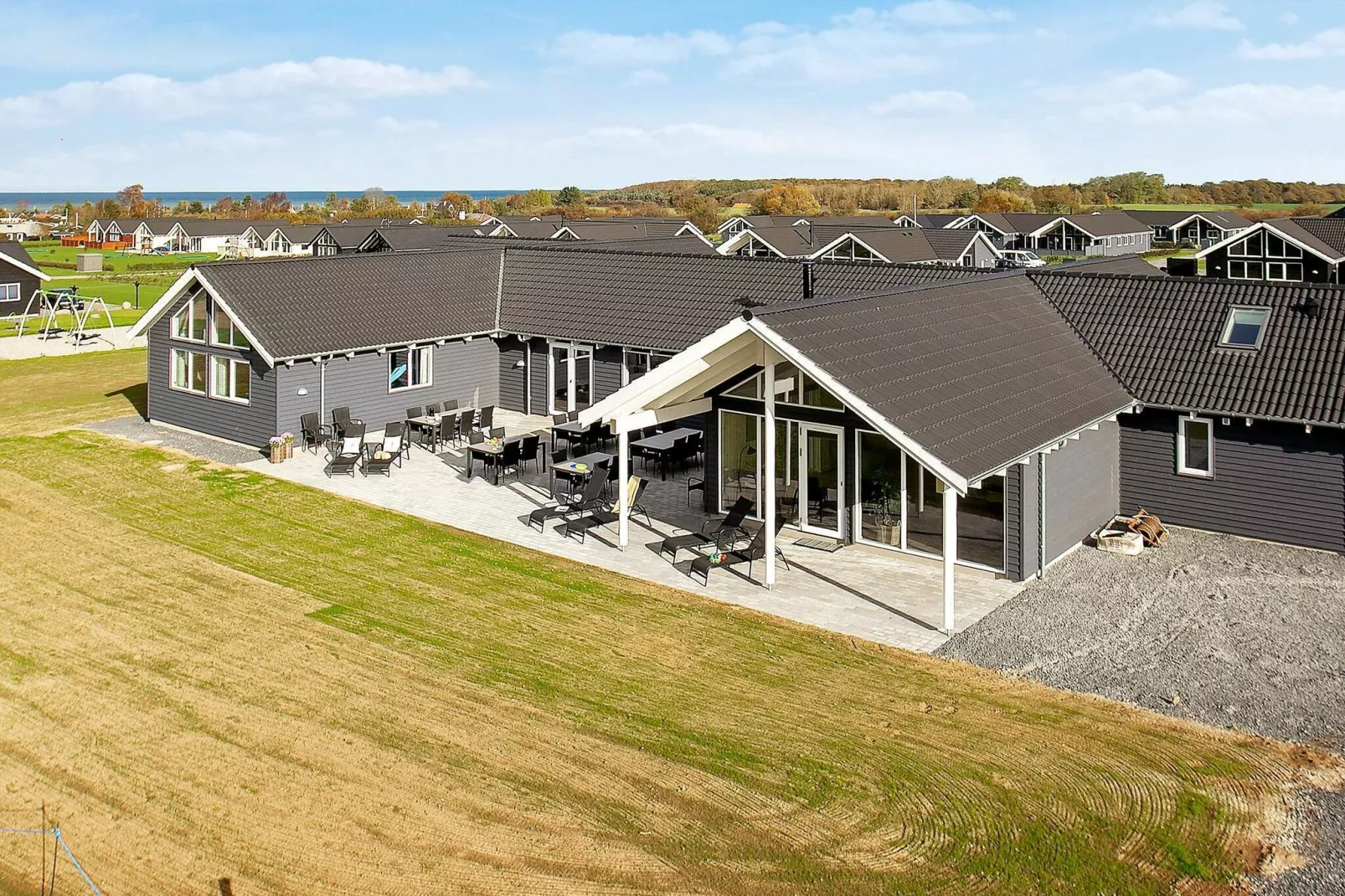 30 Personen Ferienhaus in Bogense