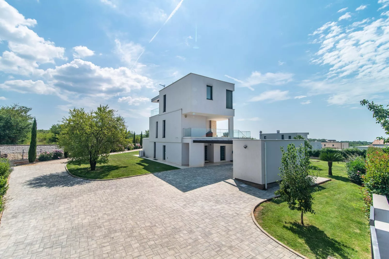 Villa Jacob-Exterior summer