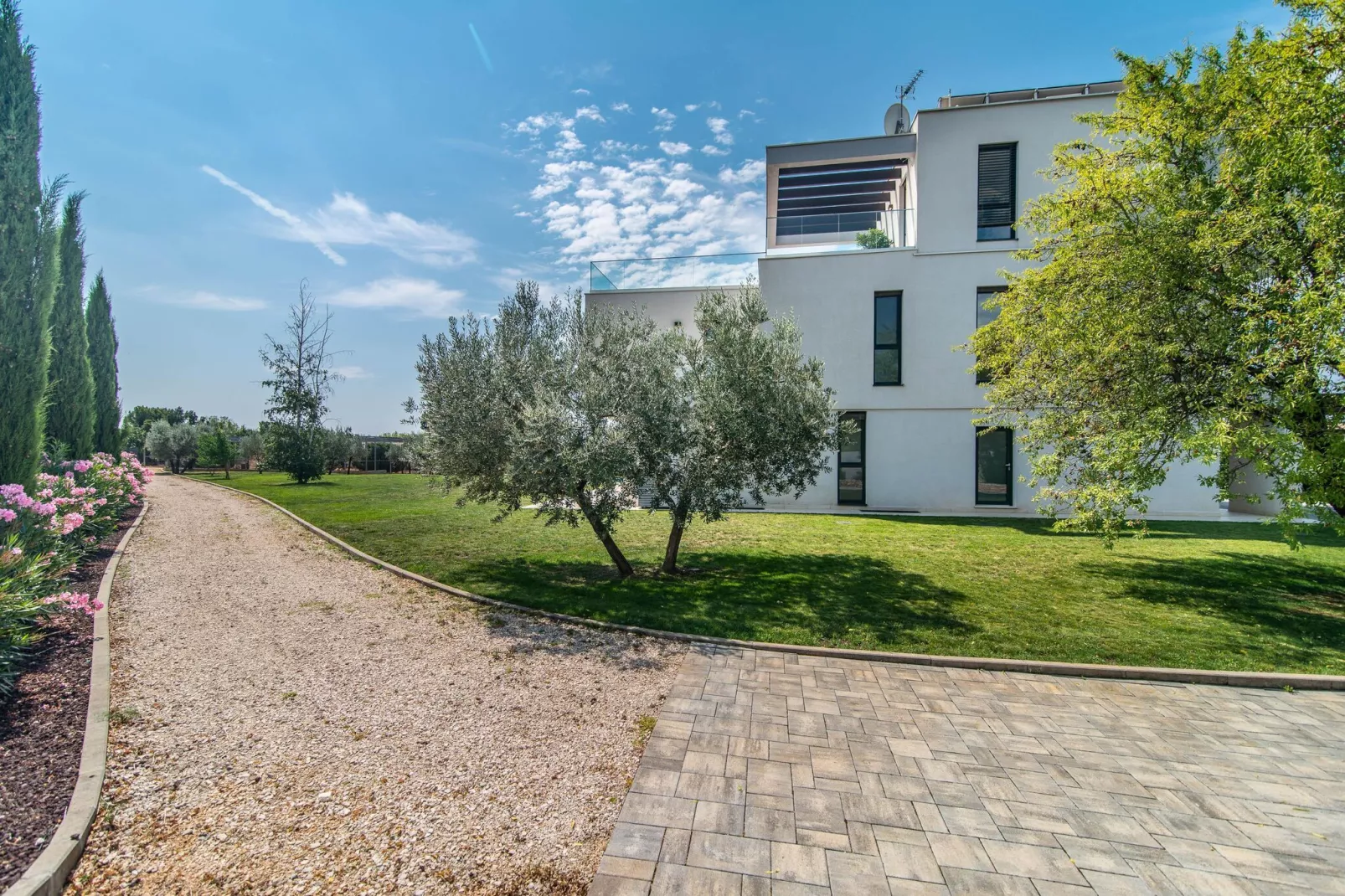 Villa Jacob-Exterior summer