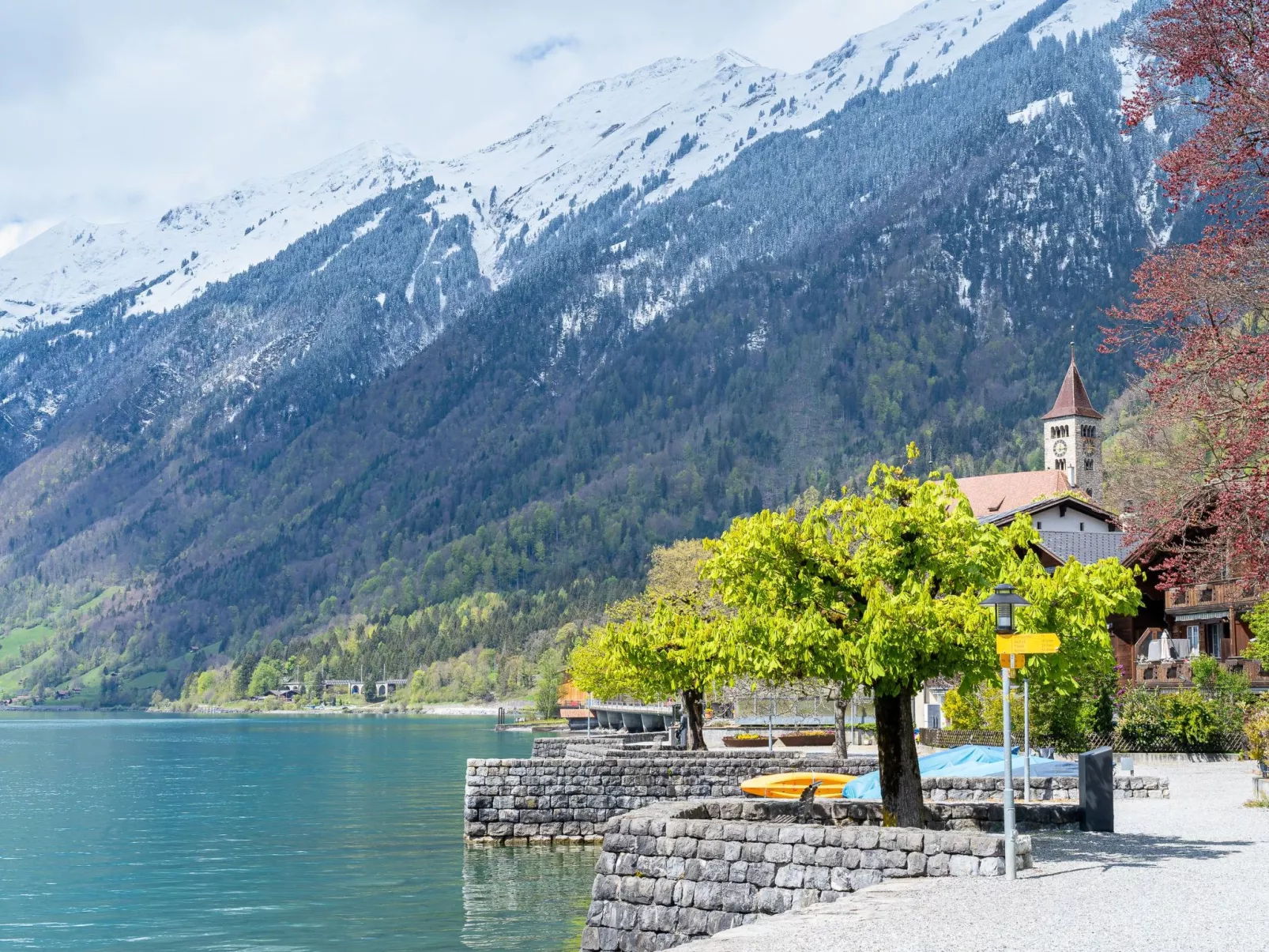 StayBrienz Apartment - Image-tags.info