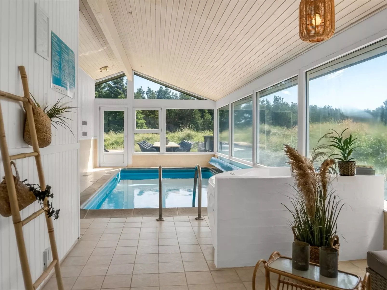 "Virpi" - 1.1km from the sea-Outside