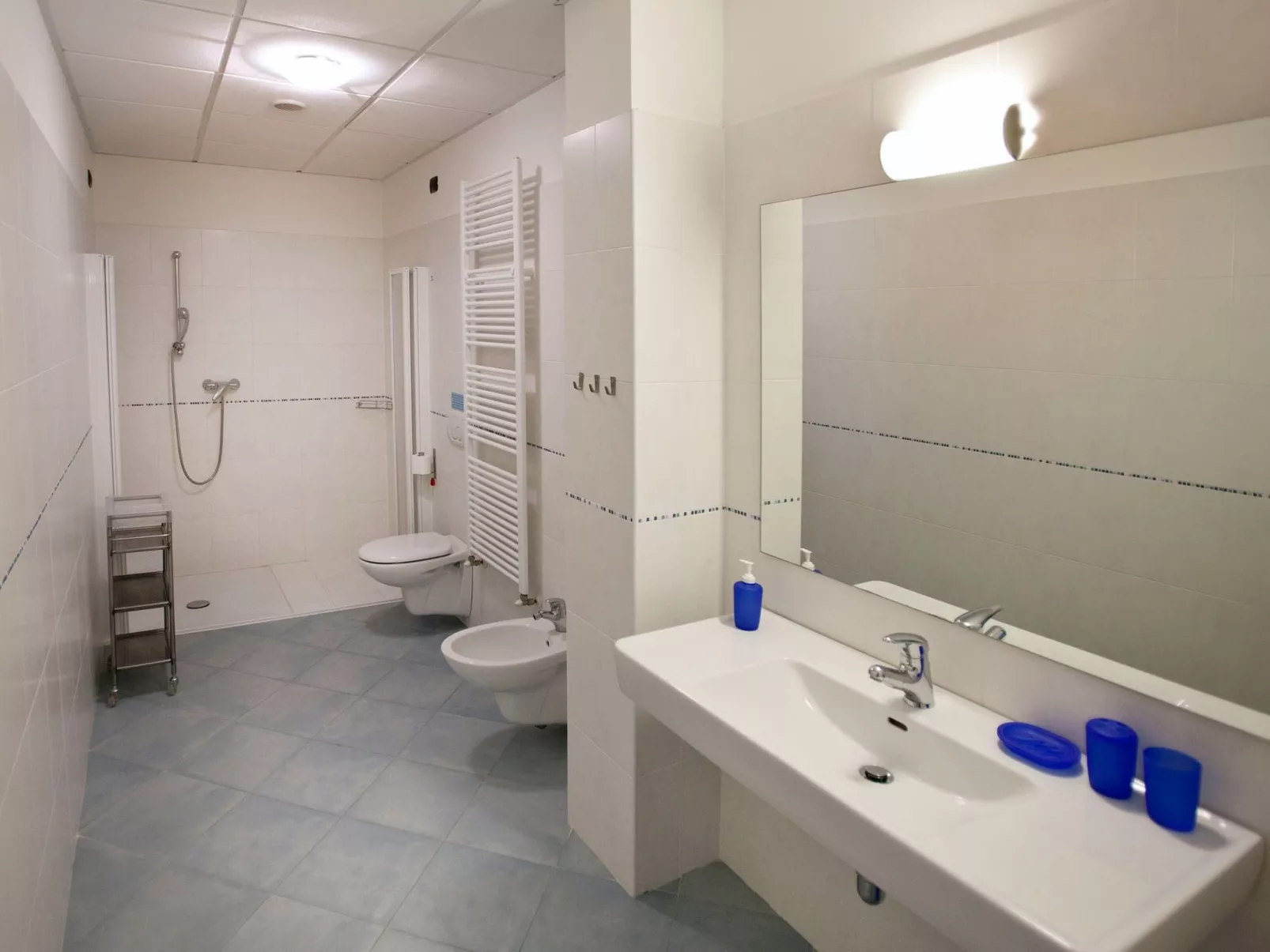 Zwei-Zimmer-Wohnung mit Seeblick - Image-tags.info