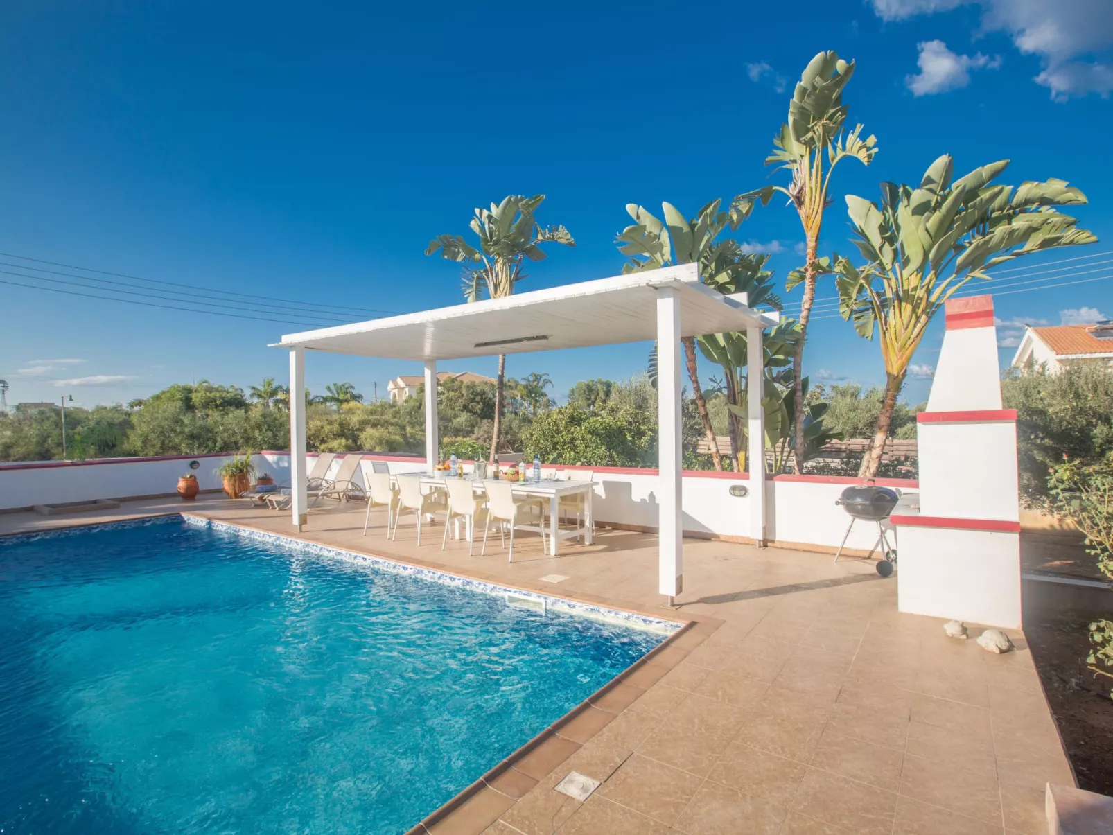 Private 3-Schlafzimmer-Villa mit Hochgeschwindigkeits-Internet - Image-tags.info