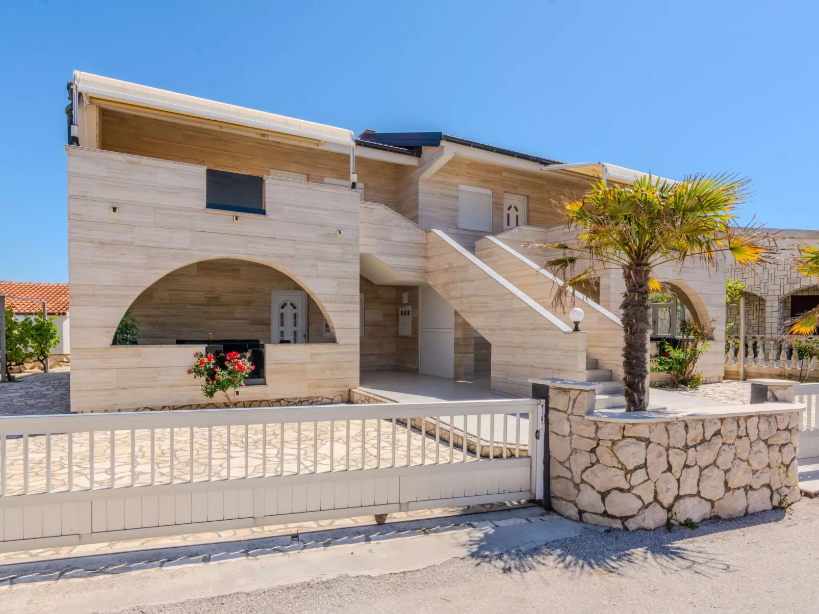 Apartment Lucica 1 - Image-tags.info