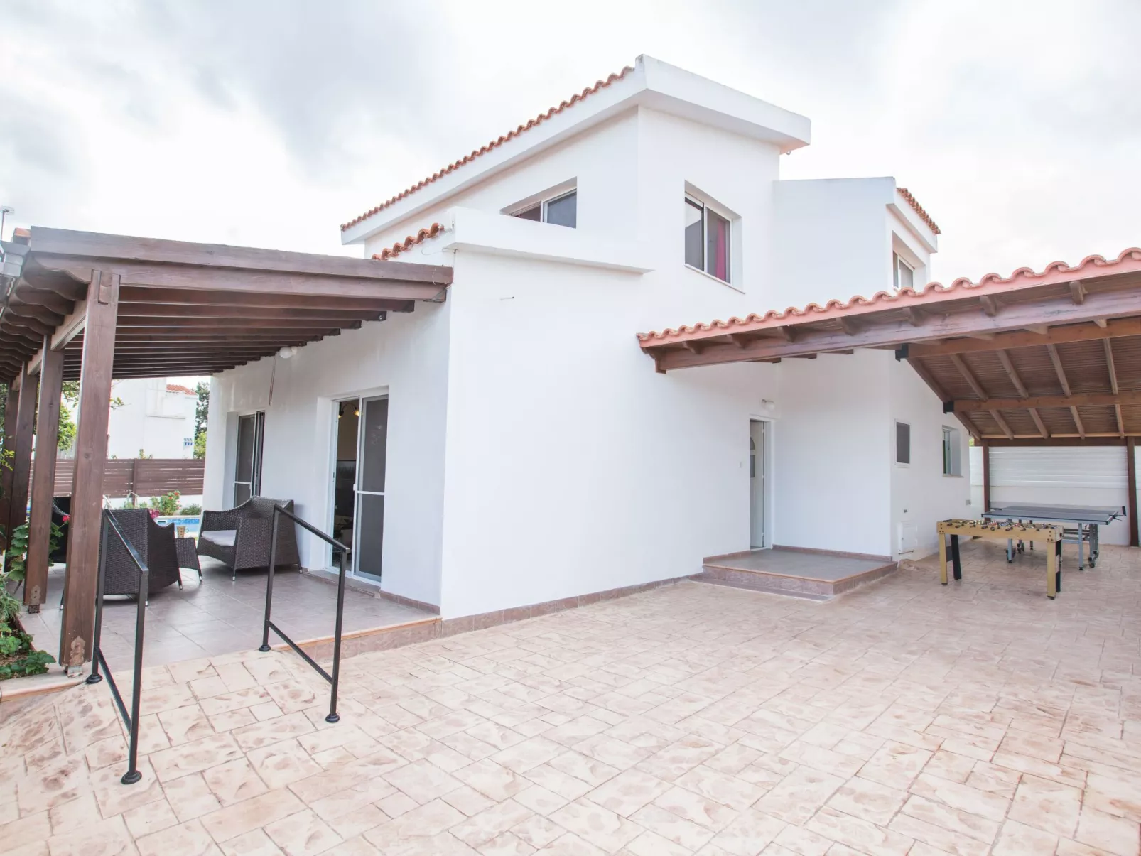 Geräumige Villa mit 3 Schlafzimmern und Pool in Protaras - Image-tags.info