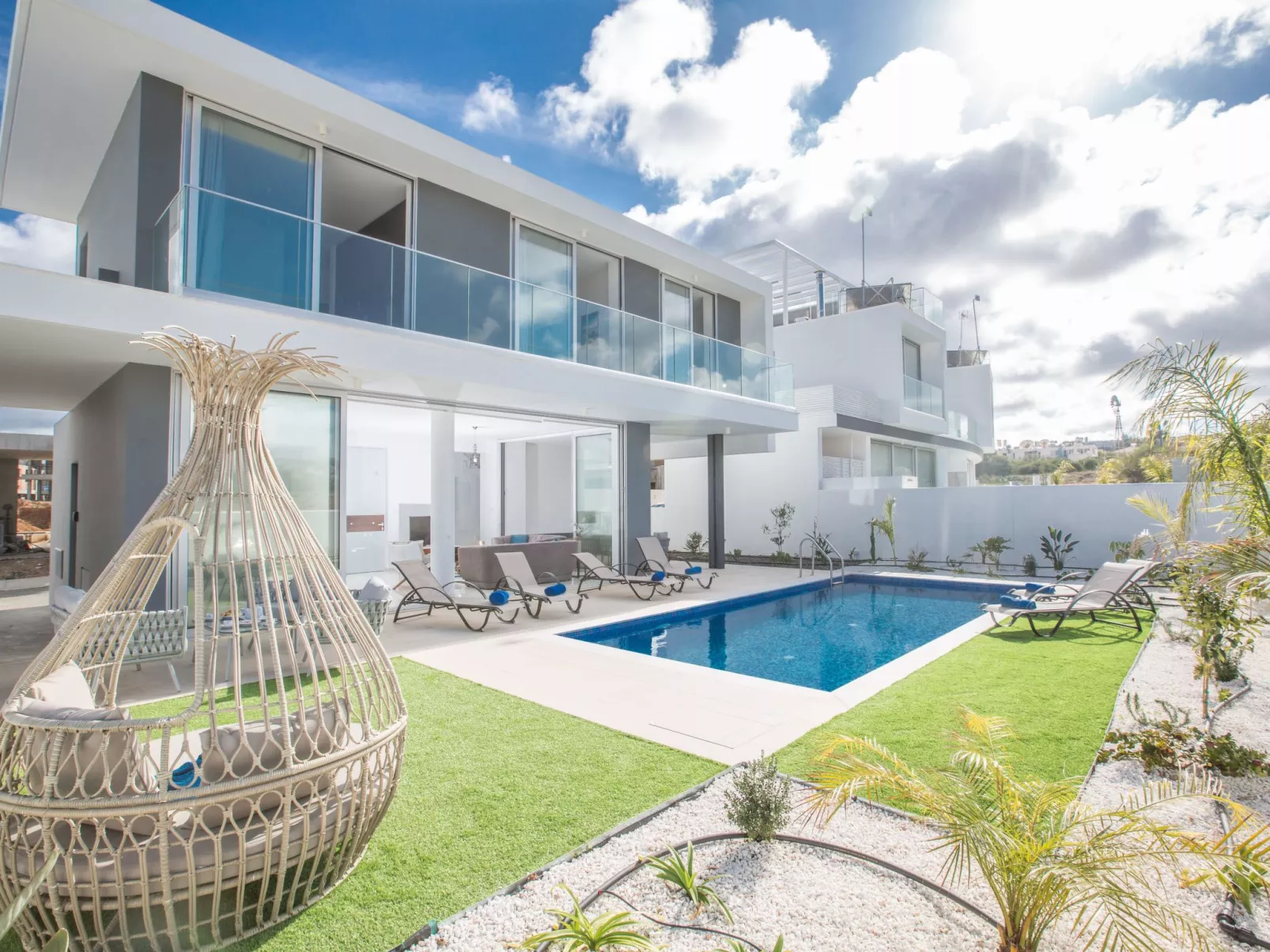 3 Schlafzimmer Villa OL26 mit Pool in Protaras - Outside