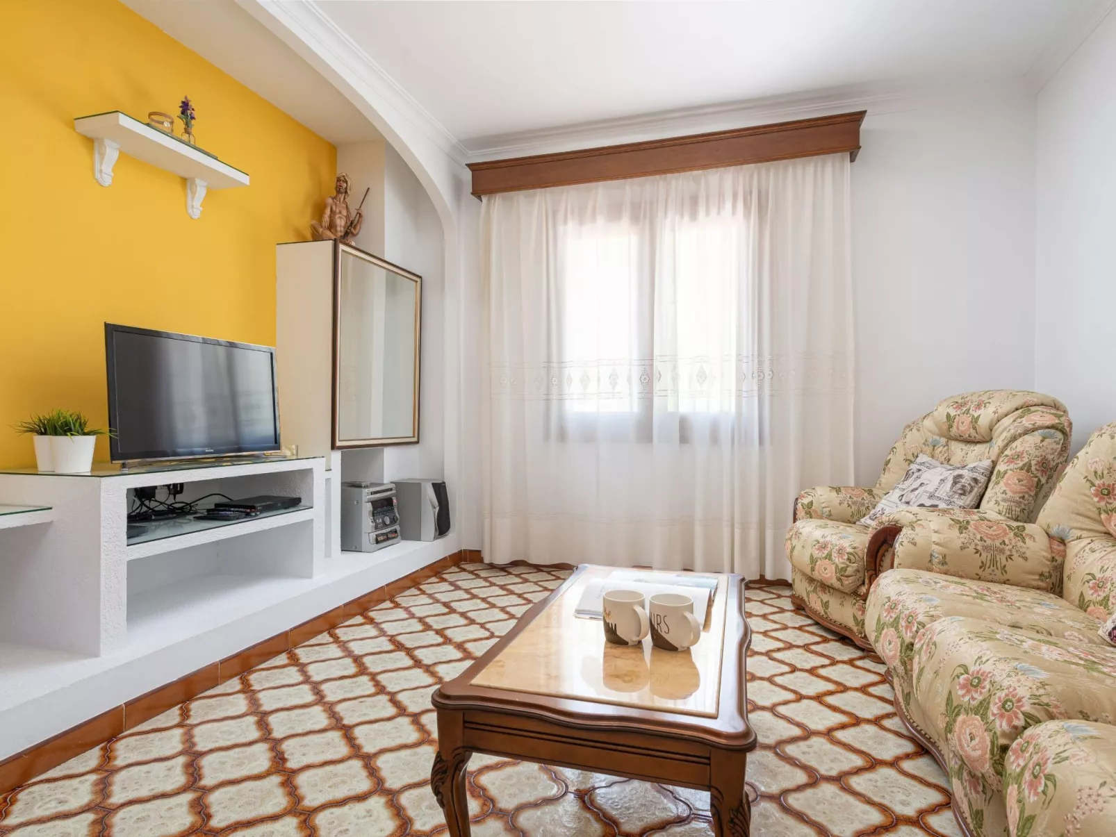 Stilvolle Villa mit Terrasse und Nähe zum Strand - Image-tags.info