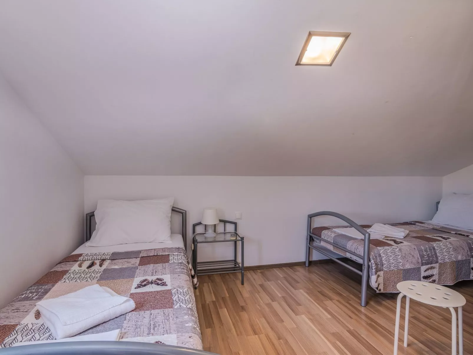 Katja 3 - Image-tags.info