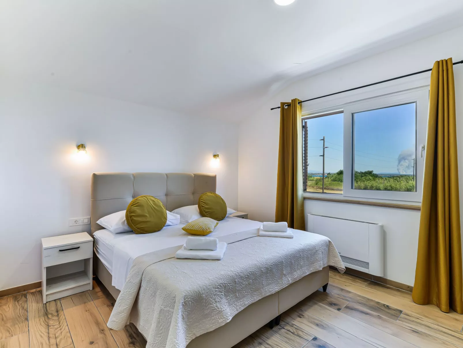 Neue Luxusvilla mit Schwimmbad, Sauna - Image-tags.info