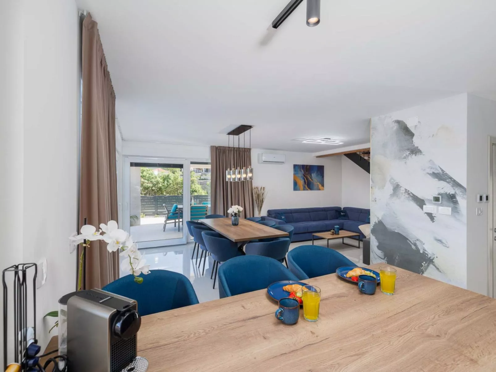 Brandneue Villa - Pool mit Panoramablick aufs Meer - Image-tags.info