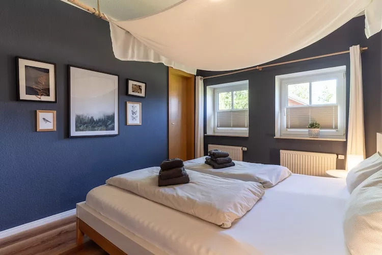 FeWo Robbe - Schlafzimmer