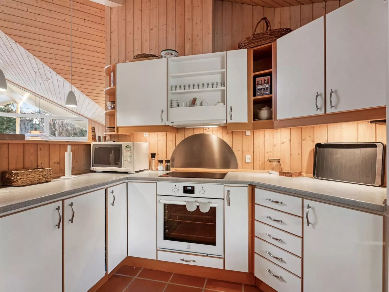 "Hollie" - 75m from the sea-Drinnen