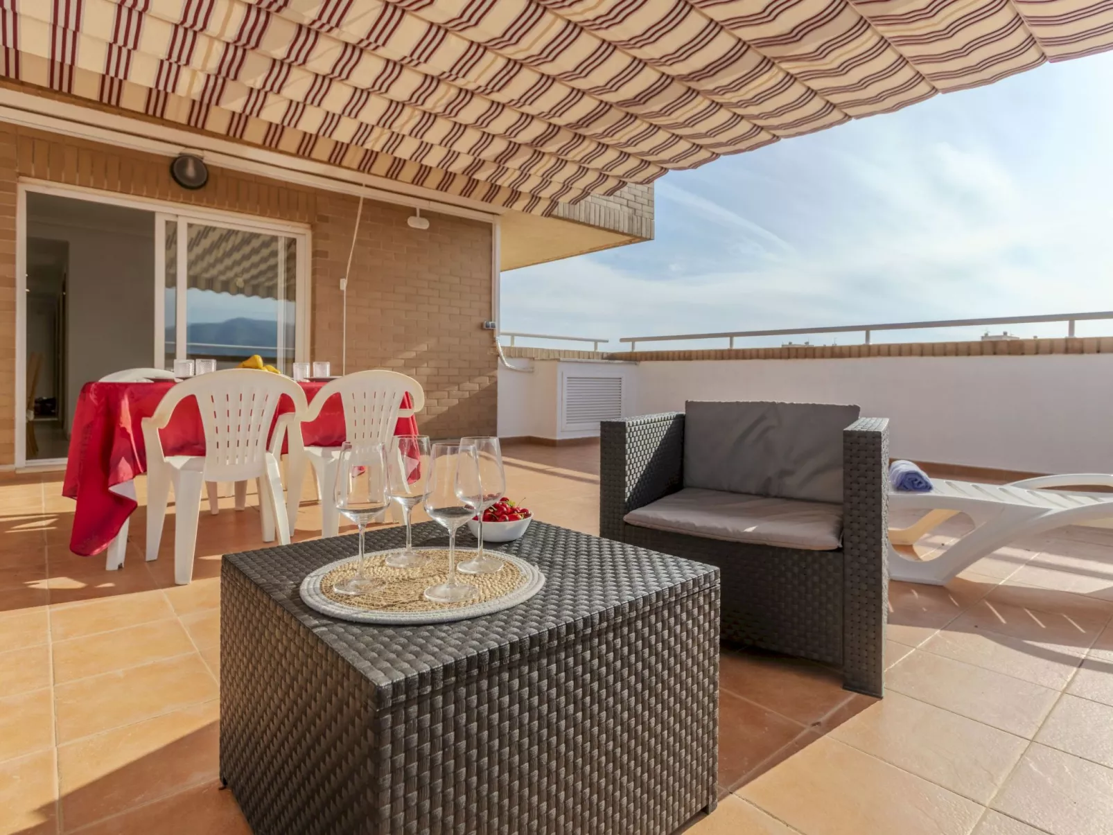 Jardines del Mar I - Outside