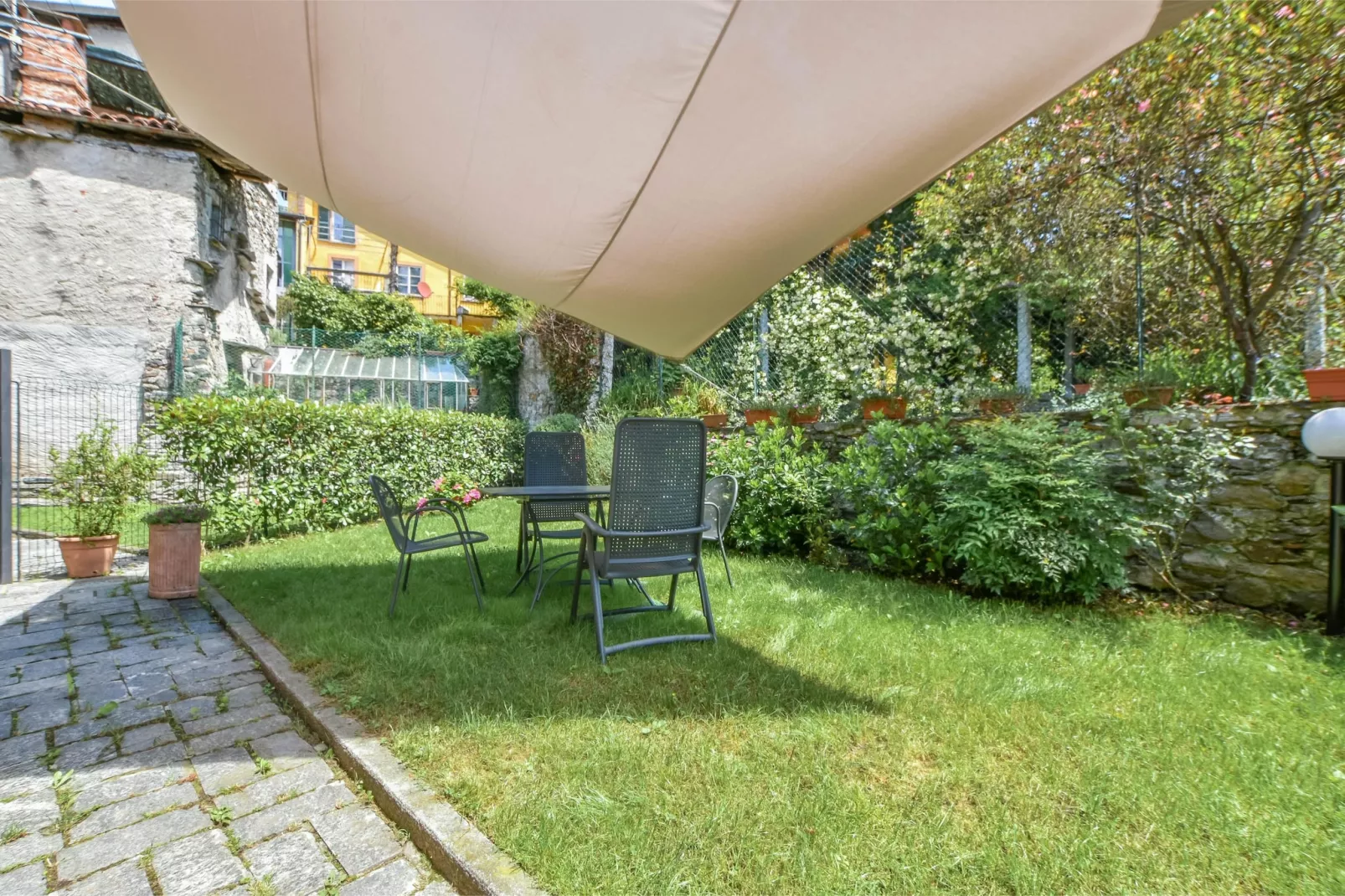 Il Giardinetto 4 pax - Jardins en été