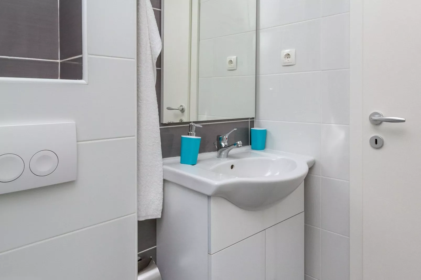 Panorama Apartment-Bathroom