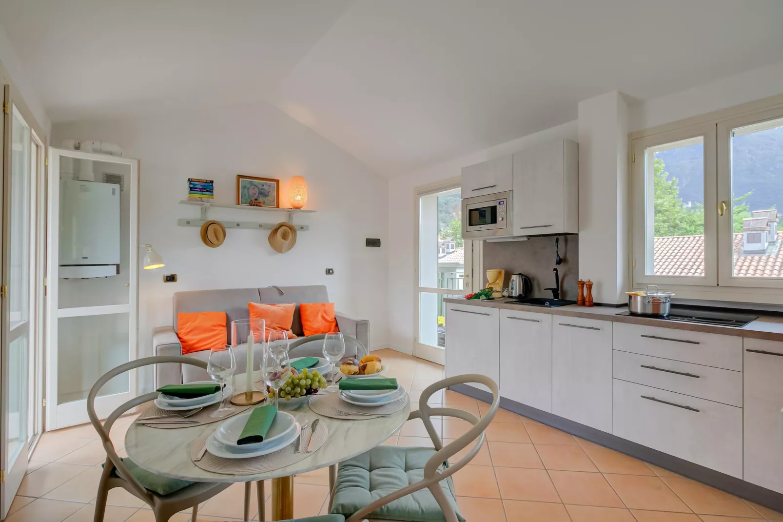 RESIDENCE PORTO LETIZIA - VILLAS-STUDIO 4 PAX VISTA LAGO DELUXE 8214 - VSLD4 - Dining room