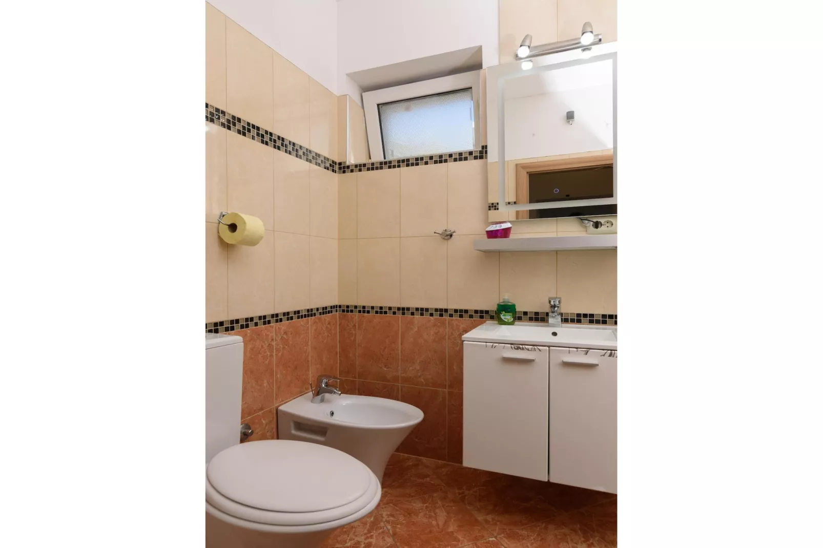 Apartment M1-Bathroom