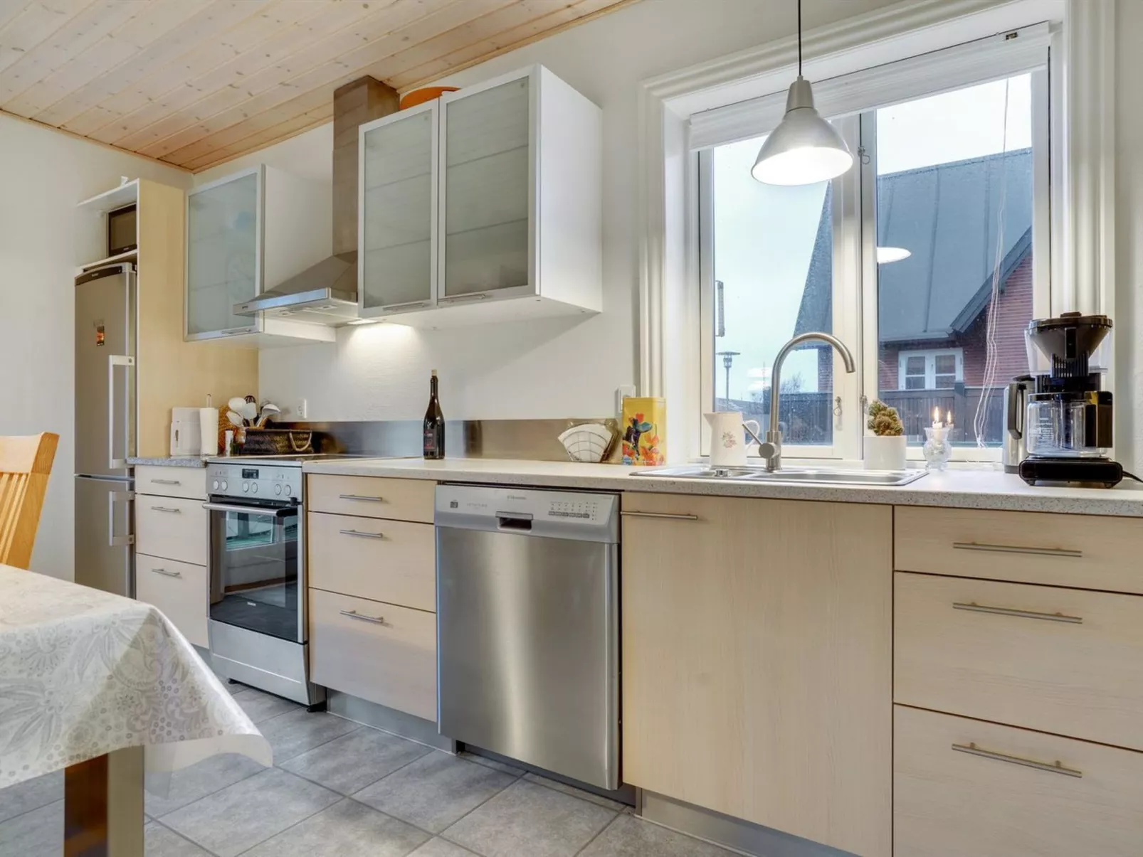 "Aagot" - 850m from the sea - Dedans