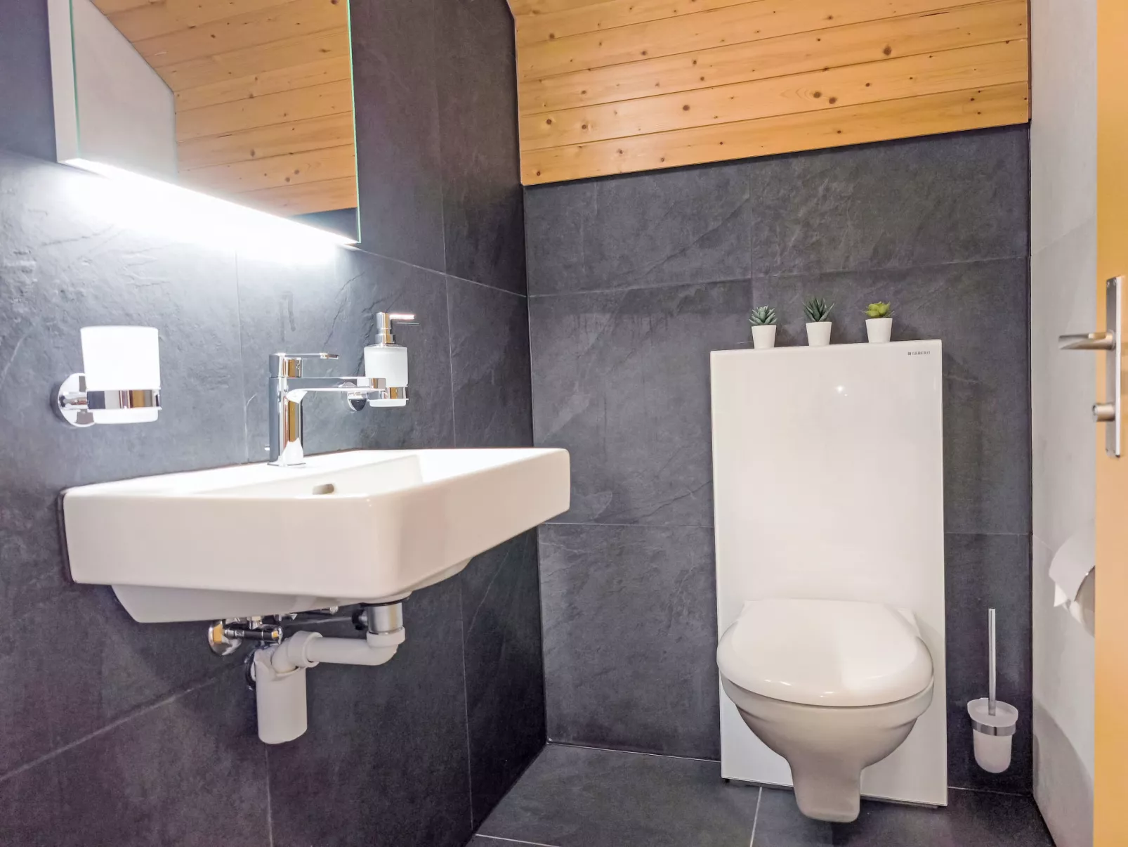 Eiger Residence Apt.A/425-Inside