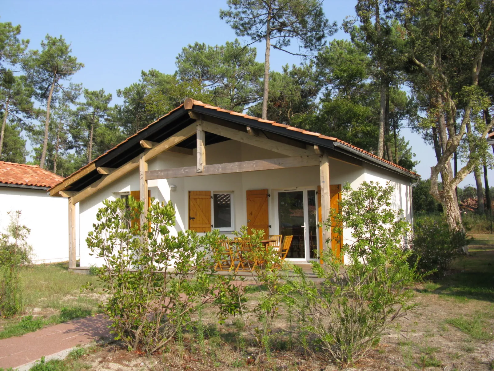 L'Allée des Dunes-Dehors