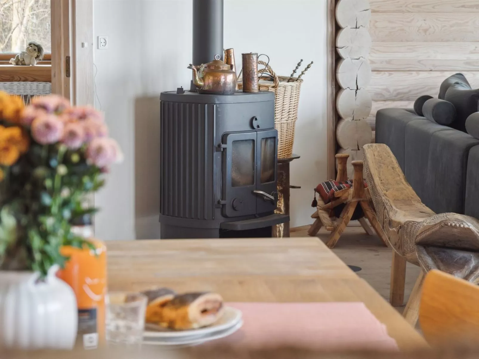 "Guthfast" - 50m from the sea - Drinnen