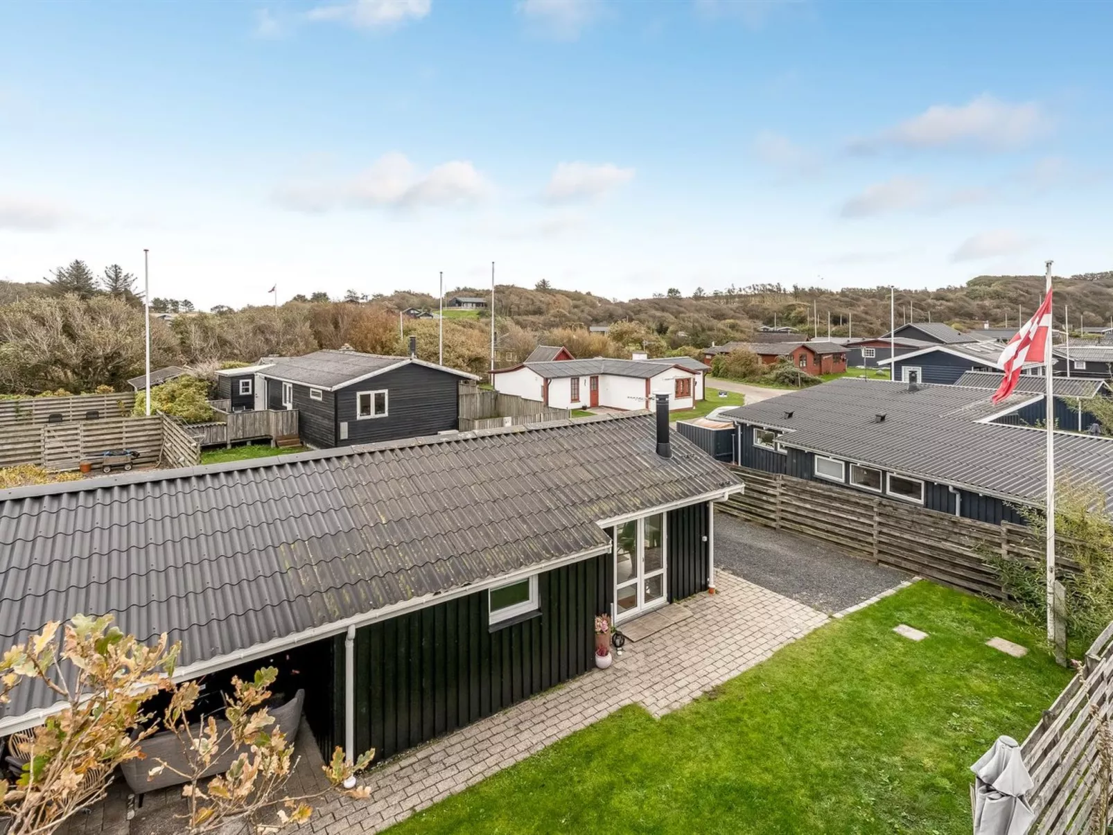 "Kielo" - 200m to the fjord-Draußen