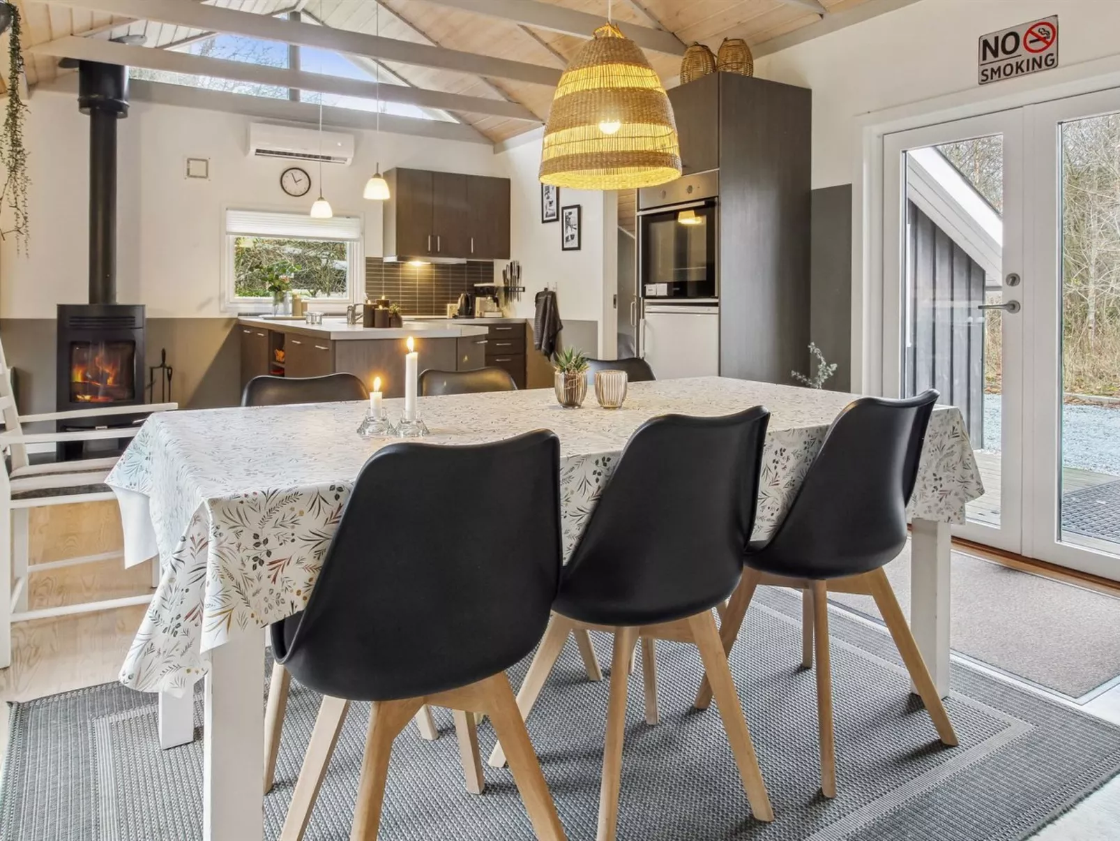 "Nedelko" - 30km from the sea-Inside