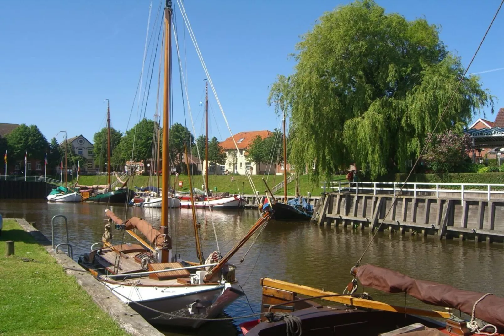 216401-Image-tags.water view