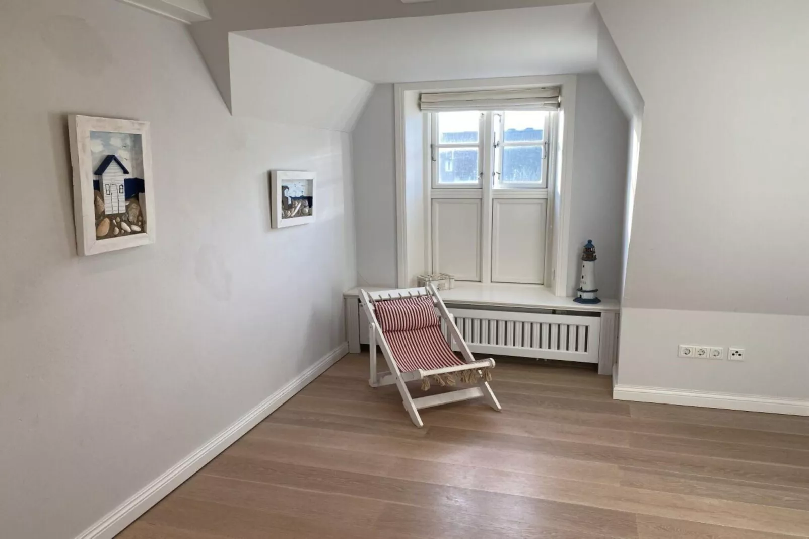 344541-Recreation room