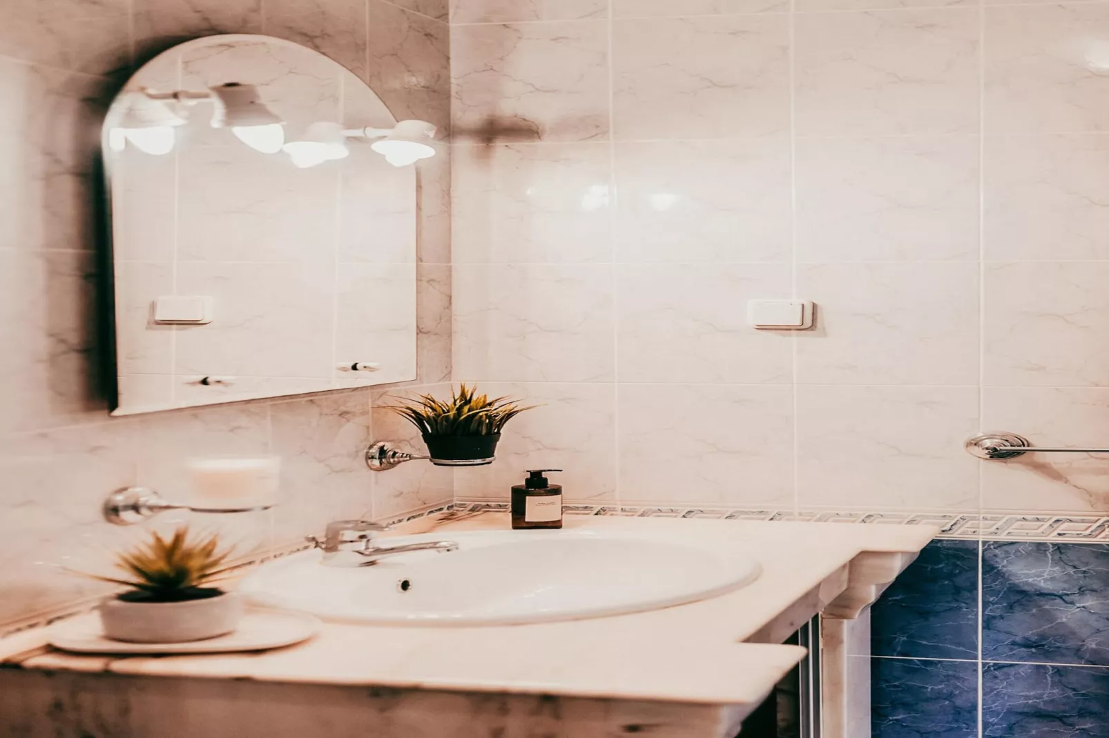 Altura Beach Villa by GT House-Bathroom