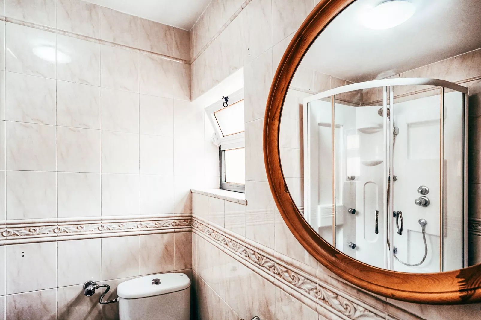 Apolónia Train Spot By Gt House - Bathroom