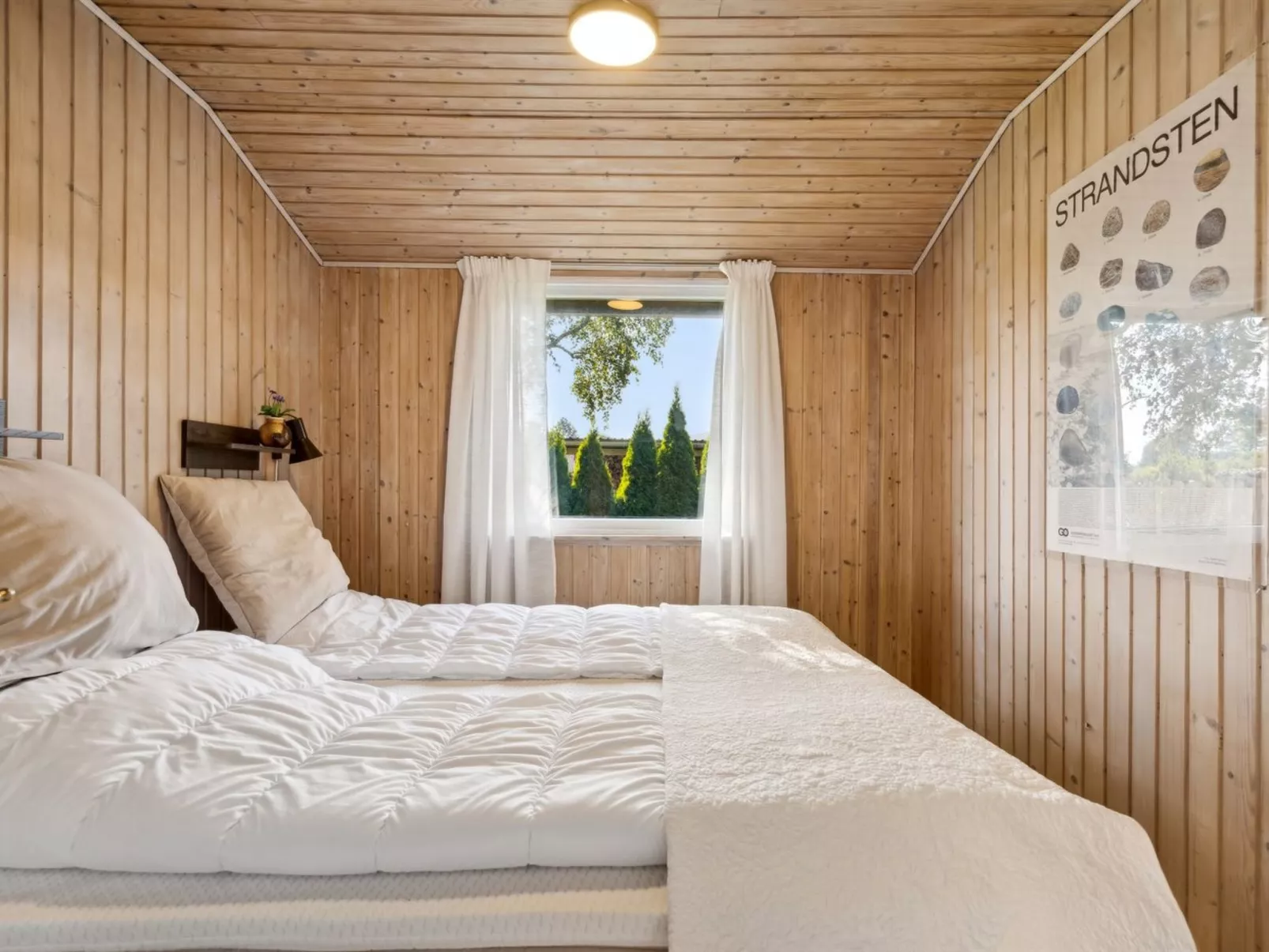 "Roald" - 320m from the sea-Drinnen