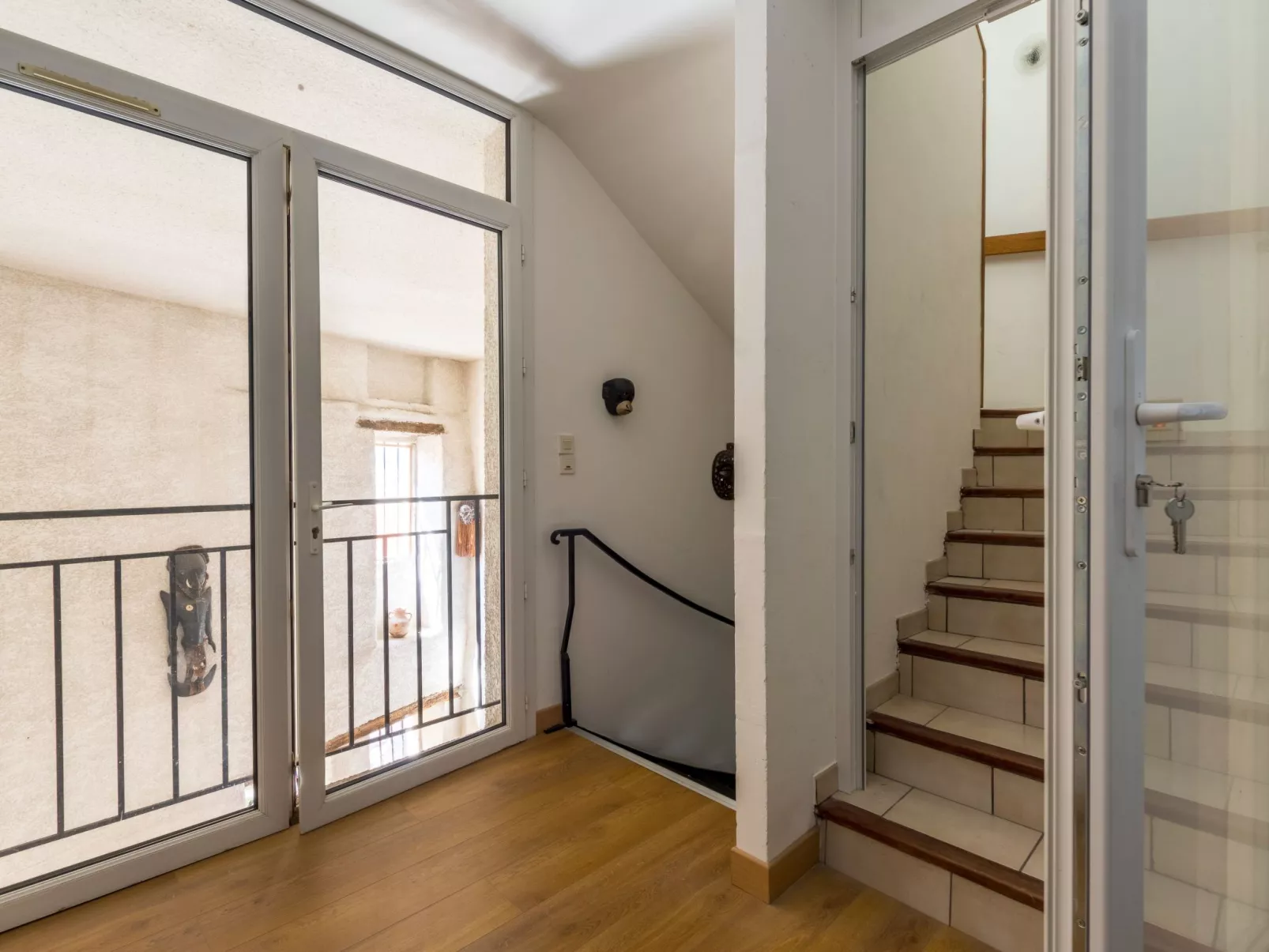 Zwischen Meer, Seen und Bergen-Inside