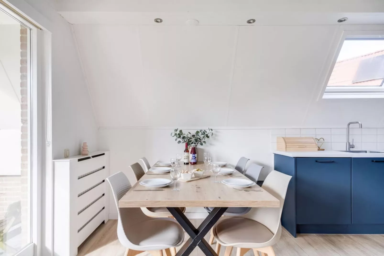 107 | Buizerd | Fijne bungalow met ruime tuin-Dining room